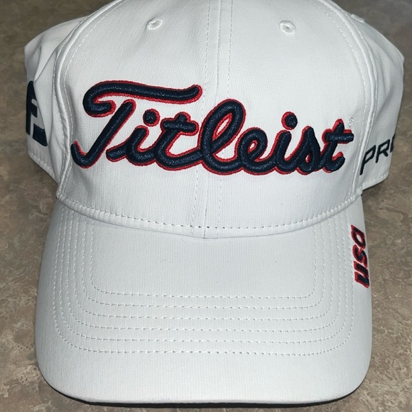 TITLEIST USA HAT ***NWT***RYDER CUP*** - Picture 1 of 7